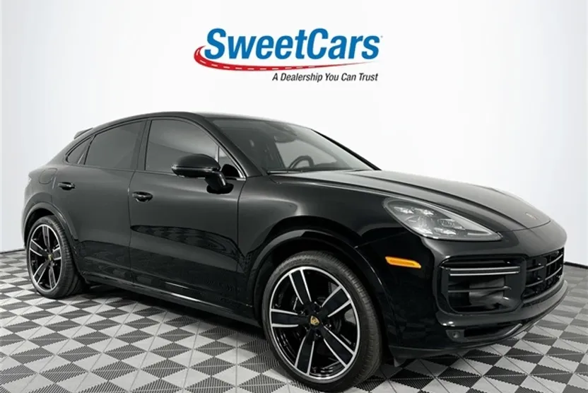 2022 Porsche Cayenne Coupe Turbo photo 1