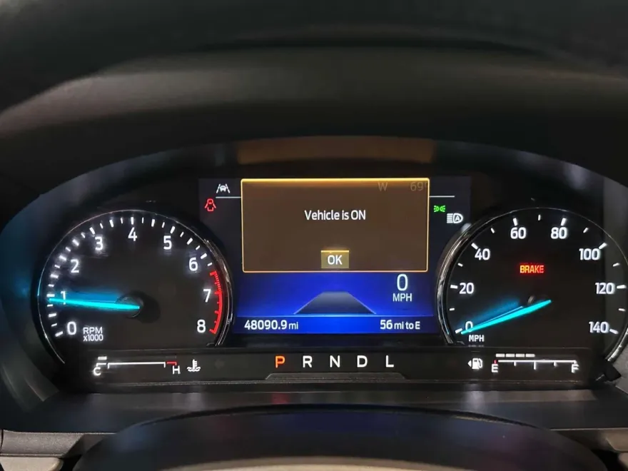 2023 Ford Explorer XLT photo 18