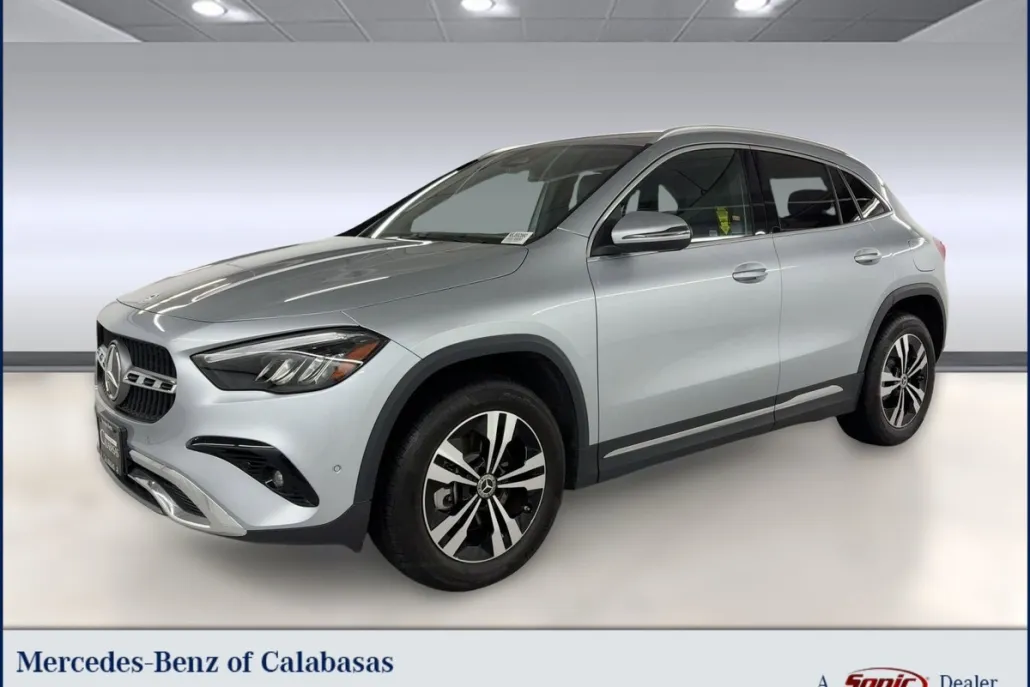 2025 Mercedes Benz GLA 250 photo 1