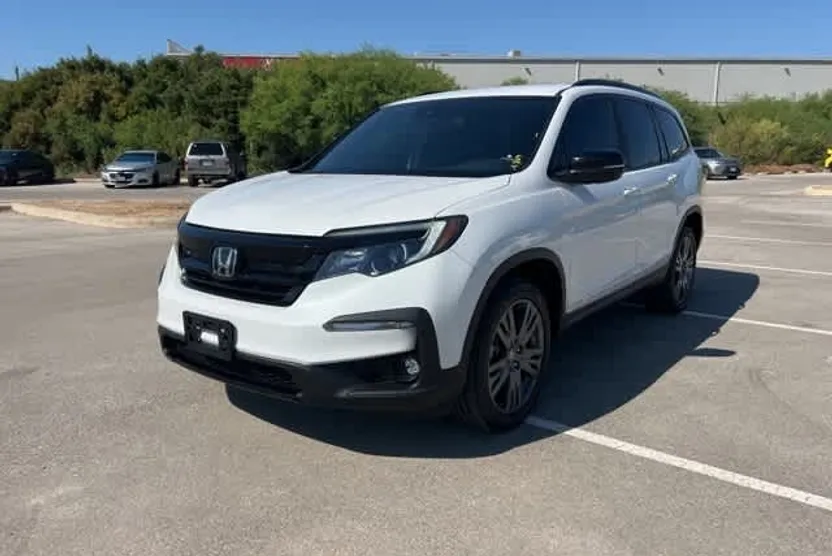 2022 Honda Pilot Sport photo 1