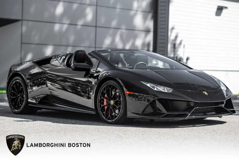 2022 Lamborghini Huracan Evo Spyder photo 1