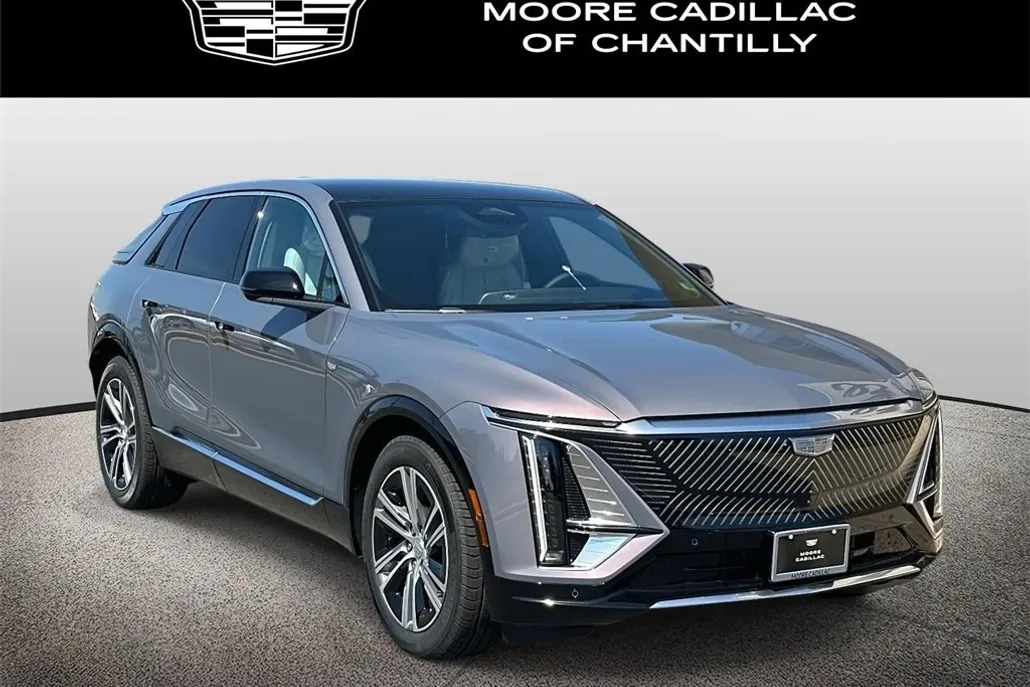 2026 Cadillac Lyriq Luxury photo 1