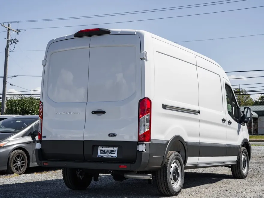 2025 Ford Transit Cargo Van photo 1