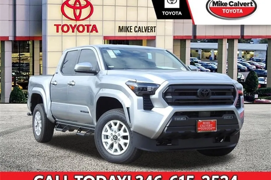 2024 Toyota Tacoma SR5 photo 1