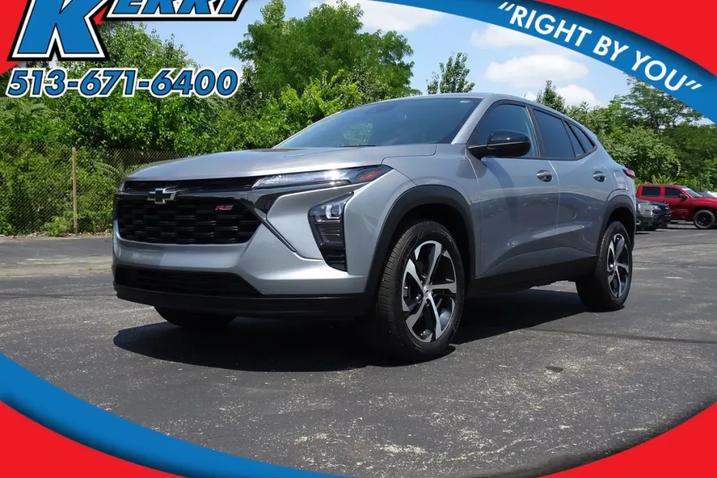 2024 Chevrolet Trax photo 1