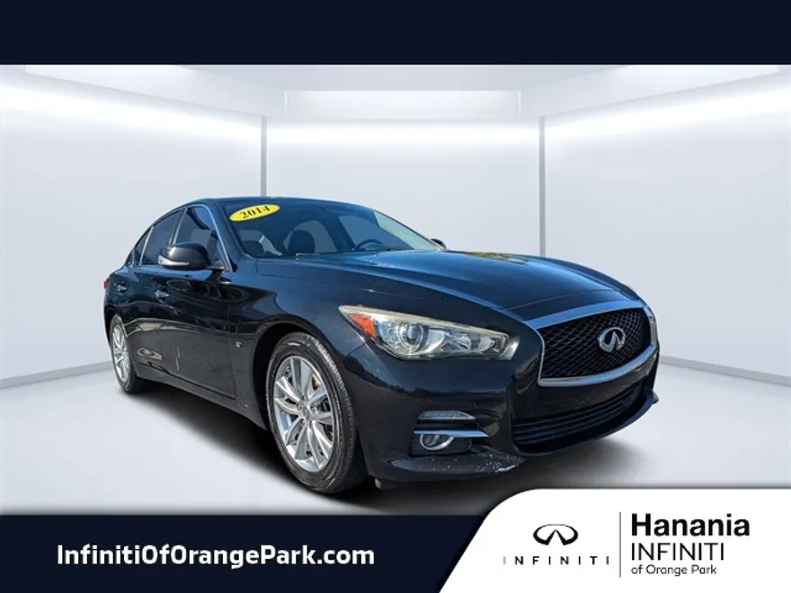 2014 Infiniti Q50 photo 1