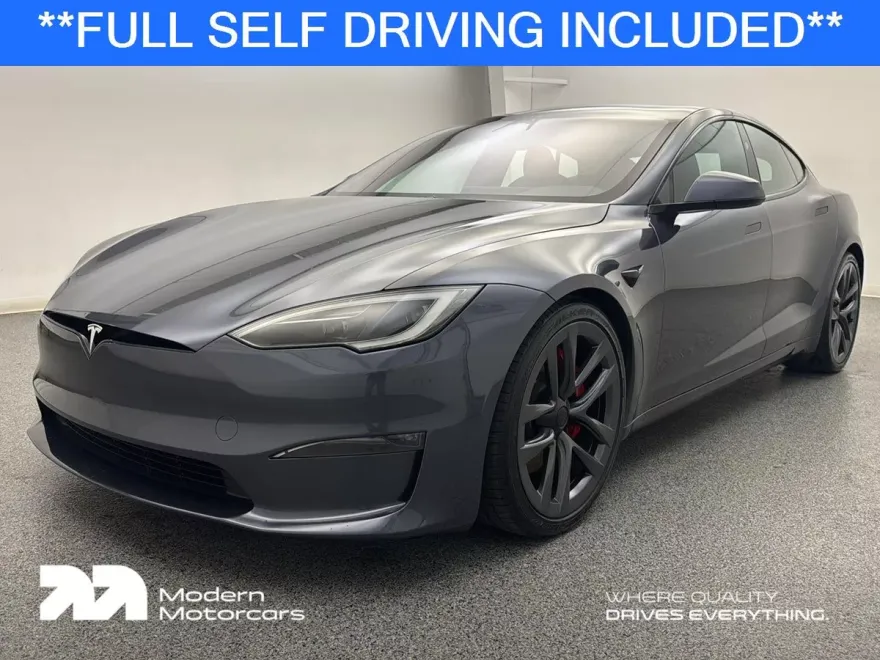 2023 Tesla Model S Plaid photo 1