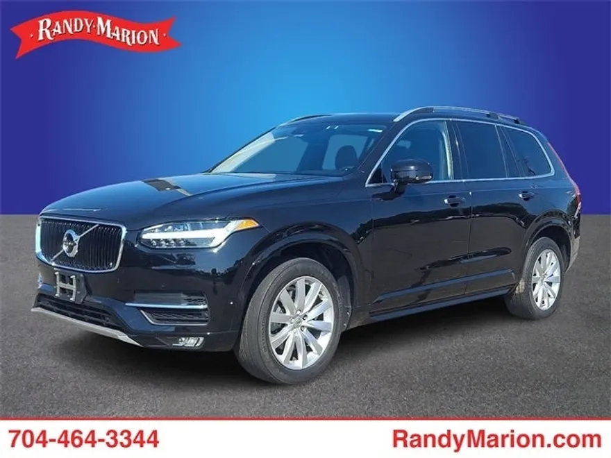 2016 Volvo XC90 T6 Momentum photo 1