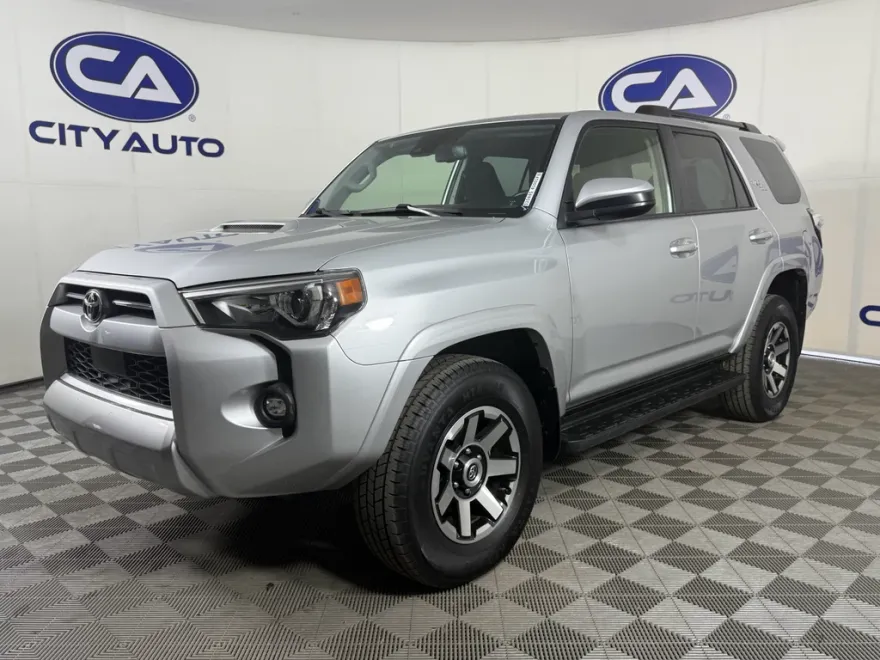 2021 Toyota 4Runner TRD photo 1
