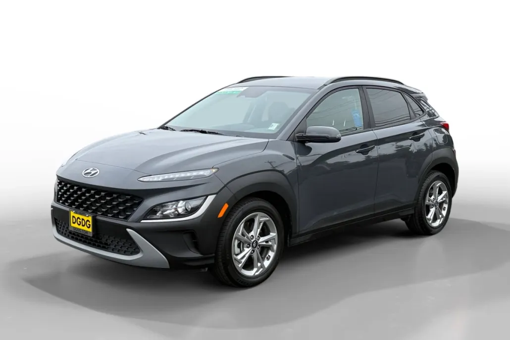 2023 Hyundai Kona SEL photo 1