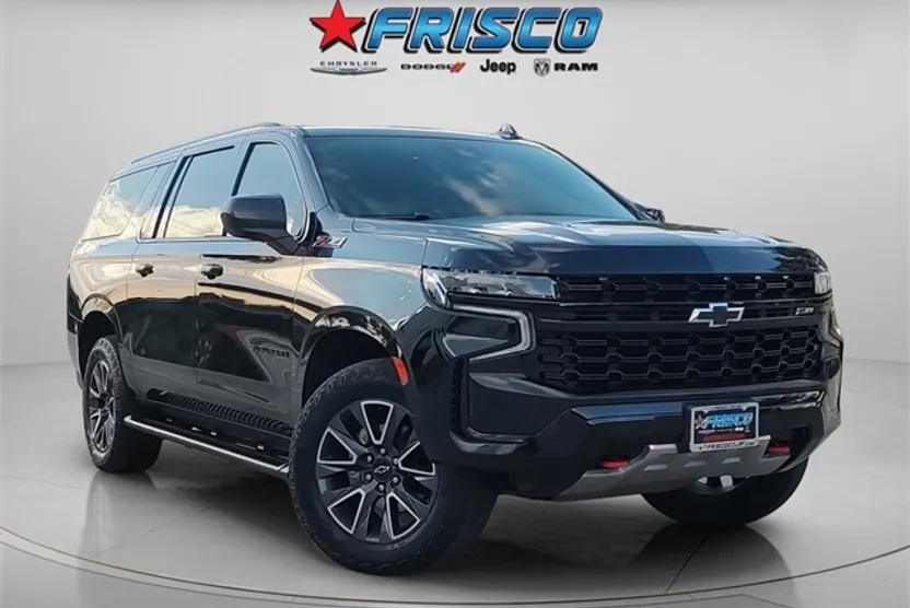 2023 Chevrolet Suburban Z71 photo 1