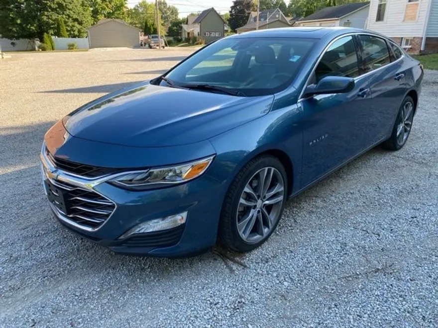 2024 Chevrolet Malibu Premier 2LT photo 1