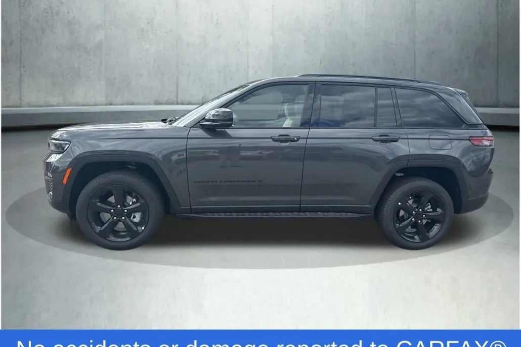 2025 Jeep Grand Cherokee Limited photo 1