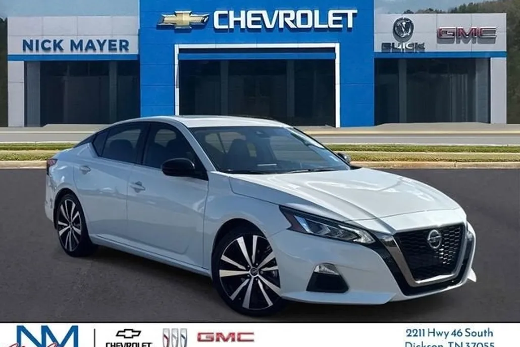 2022 Nissan Altima 2.5 SR photo 1