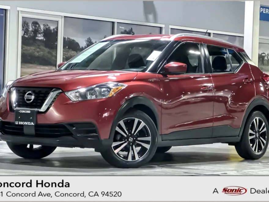 2020 Nissan Kicks SV photo 1