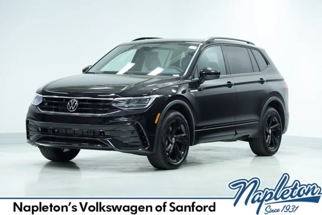 2024 Volkswagen Tiguan SE R-Line Black photo 1