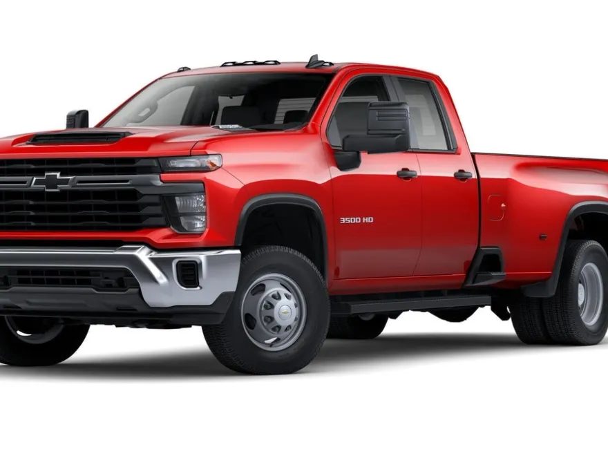 2025 Chevrolet Silverado 3500HD photo 1