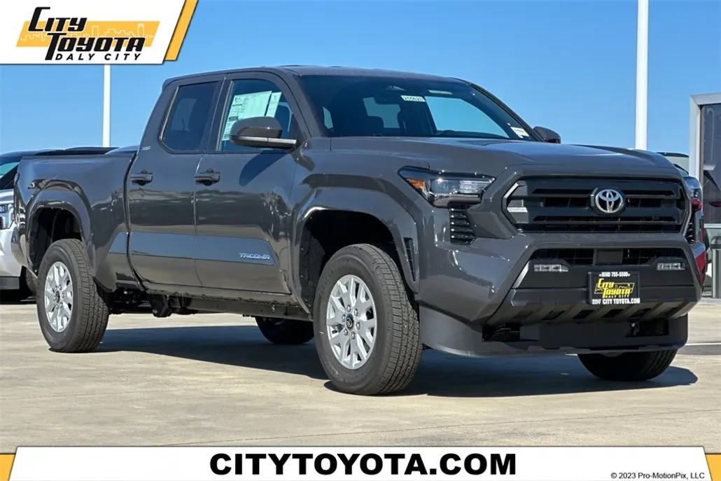 2025 Toyota Tacoma SR5 Double Cab photo 1