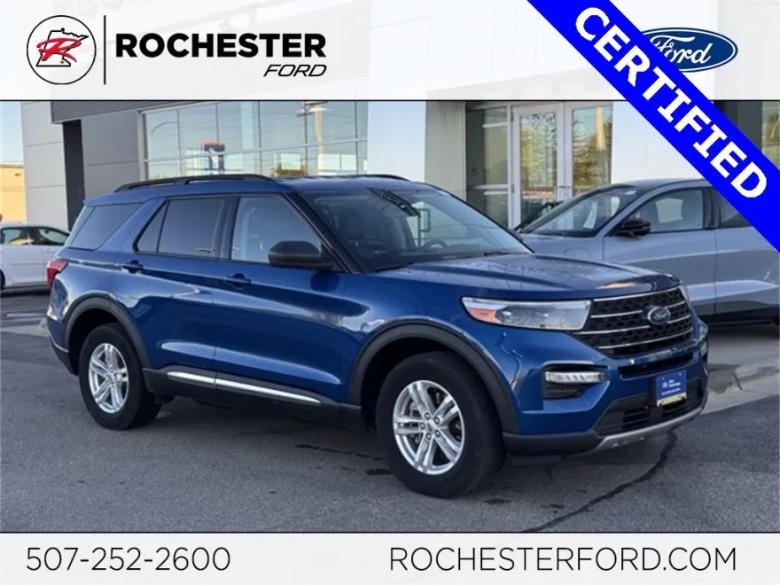 2022 Ford Explorer XLT photo 1