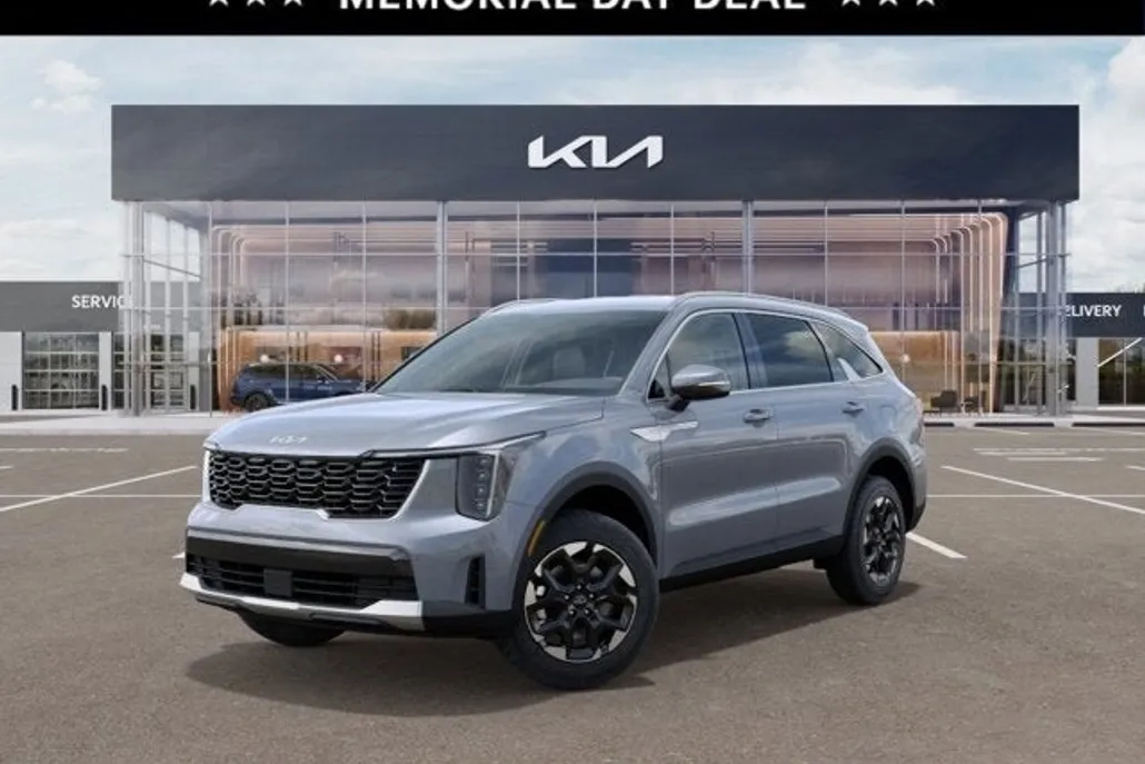 2025 Kia Sorento S photo 1