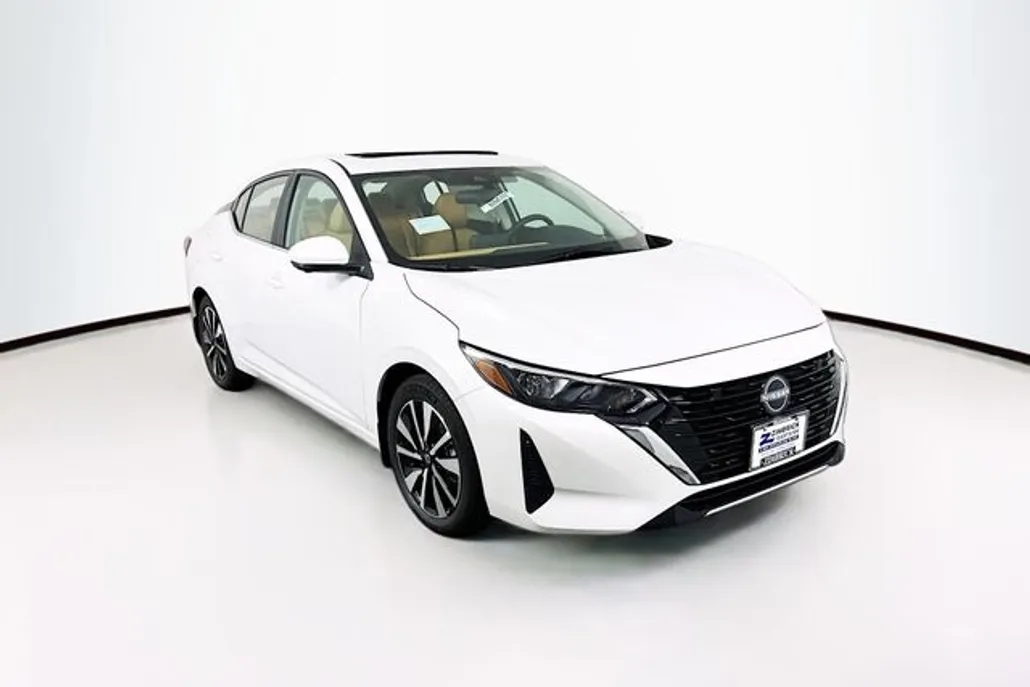 2025 Nissan Sentra SV photo 1