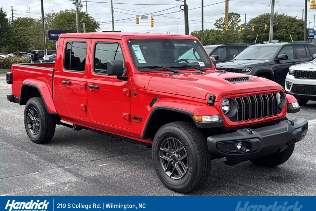 2025 Jeep Gladiator Sport S photo 1