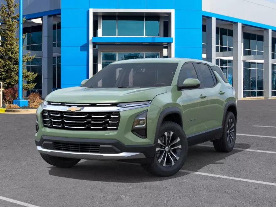 2026 Chevrolet Equinox LT photo 1