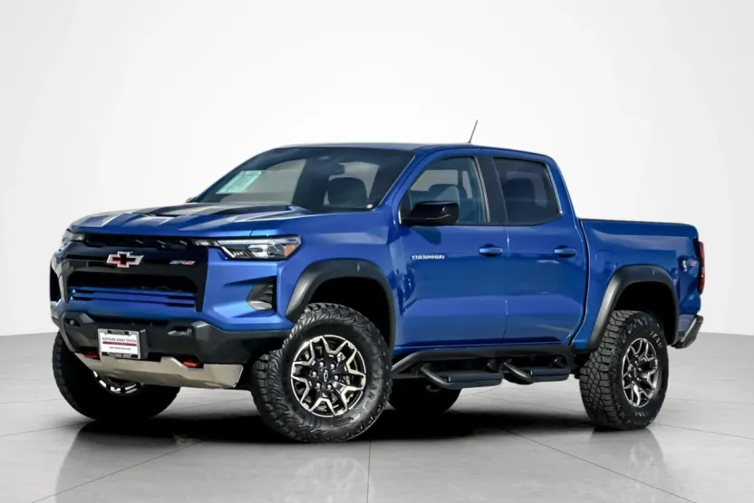 2023 Chevrolet Colorado ZR2 photo 1