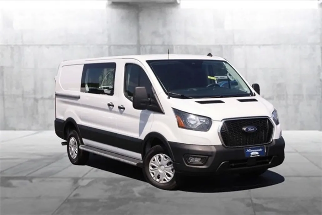 2023 Ford Transit photo 1