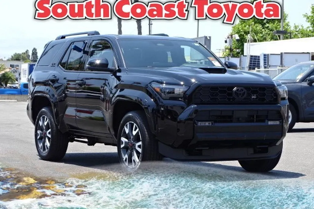 2025 Toyota 4Runner TRD Sport Premium photo 1