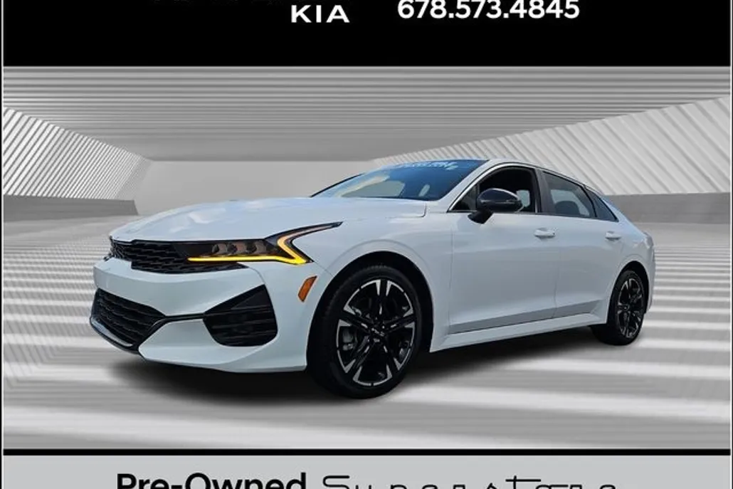 2022 Kia K5 GT-Line photo 1