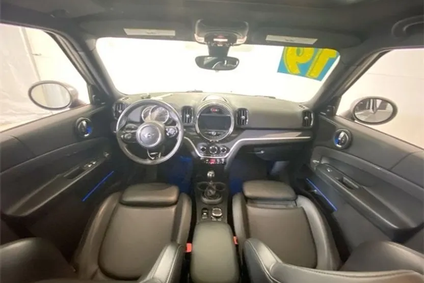 2019 Mini Countryman ALL4 S photo 1