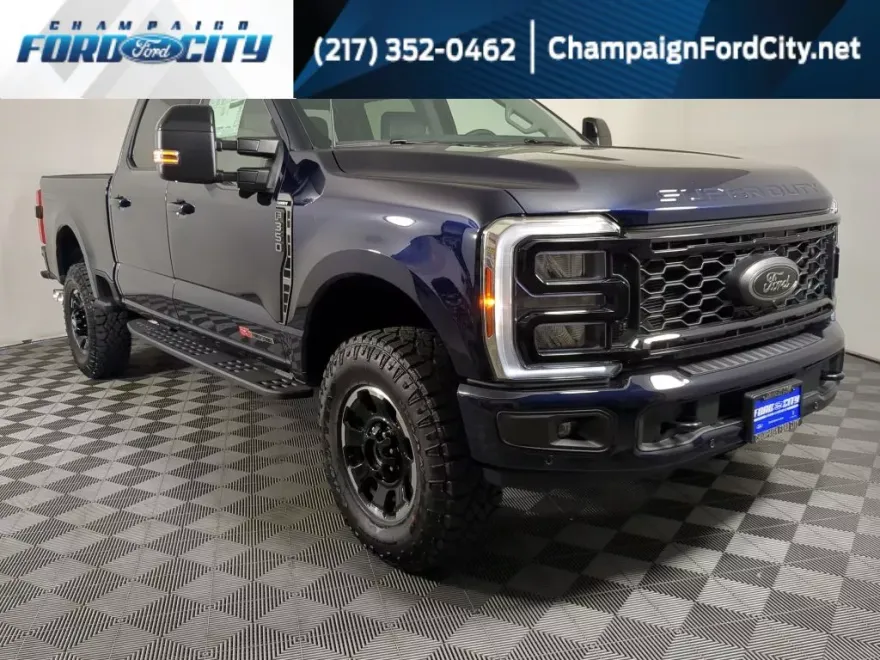 2025 Ford F-350 Lariat photo 1