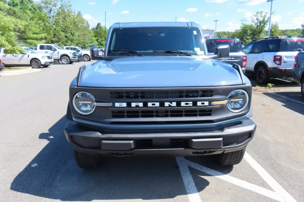 2025 Ford Bronco Big Bend photo 1