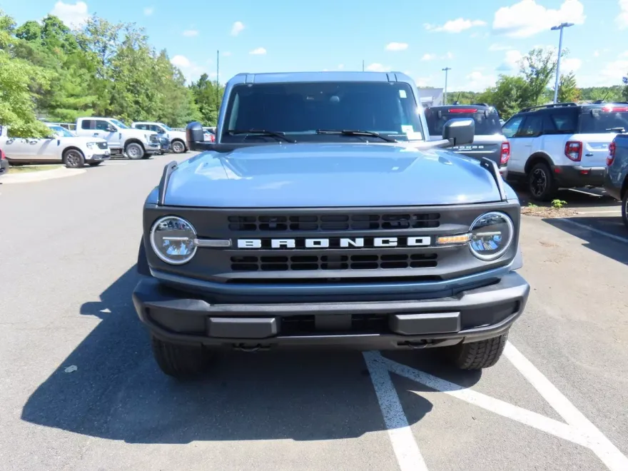 2025 Ford Bronco Big Bend photo 1