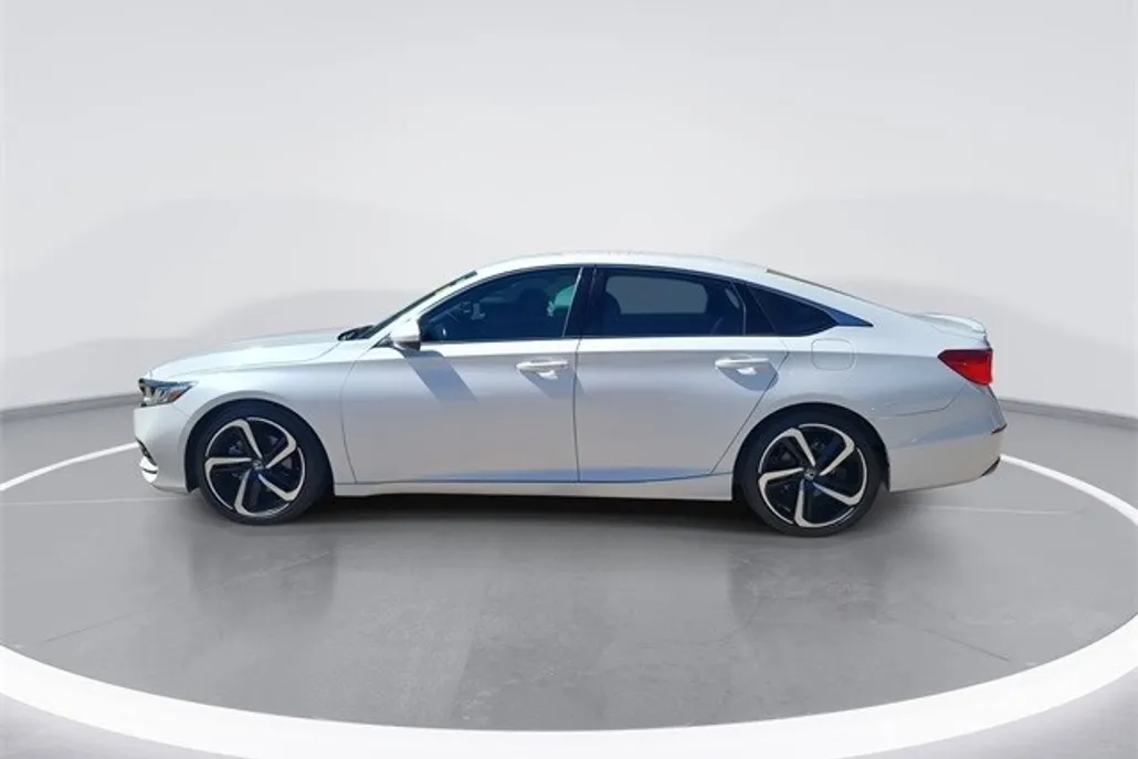 2020 Honda Accord Sport photo 1