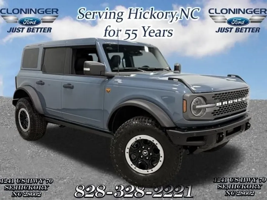 2025 Ford Bronco Badlands photo 1