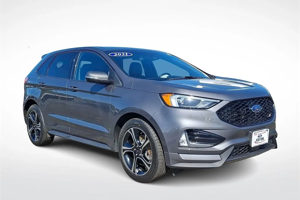 2021 Ford Edge ST photo 1