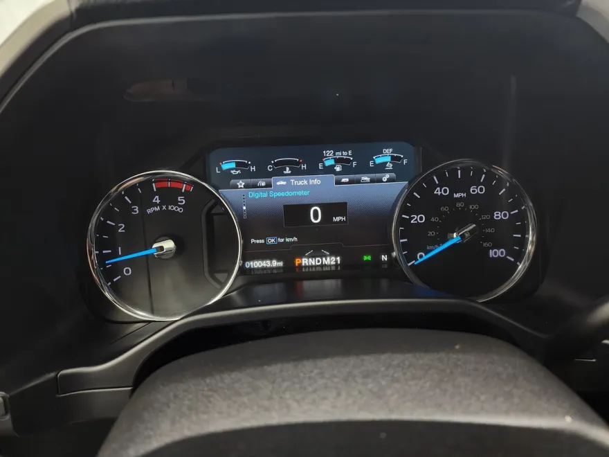 2017 Ford F-250 Lariat photo 1