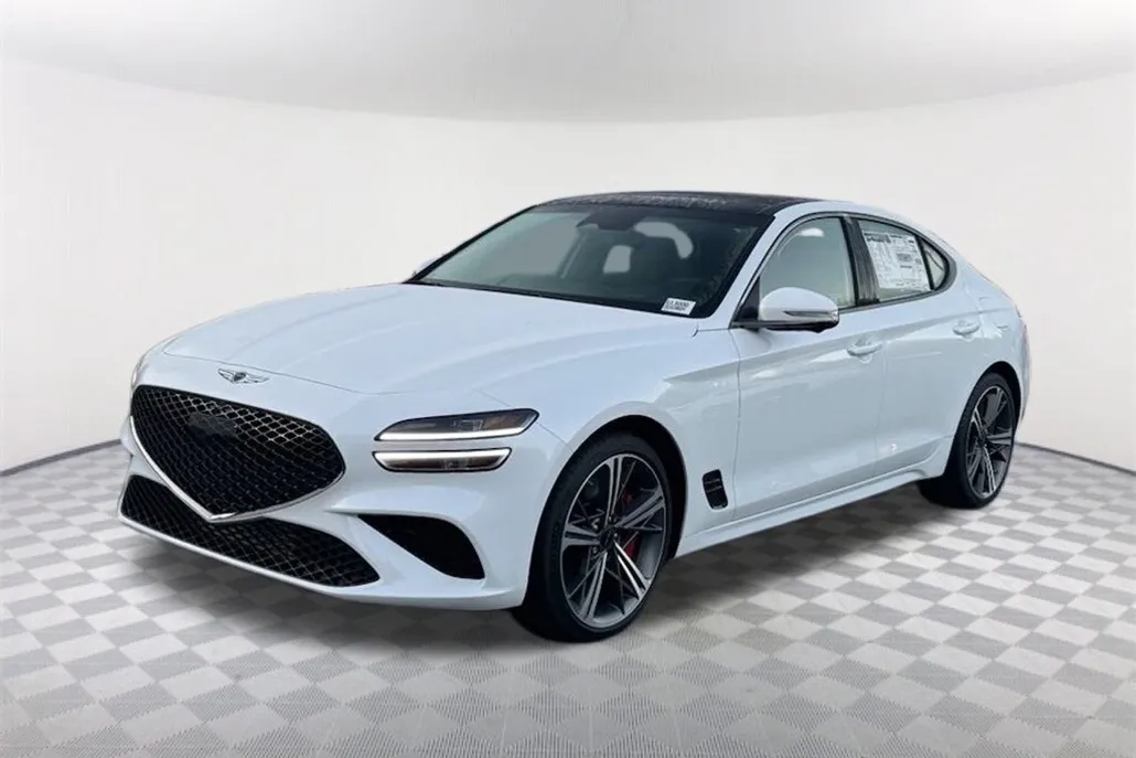 2025 Genesis G70 3.3T Sport Prestige photo 1