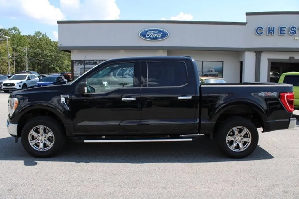 2023 Ford F-150 XLT photo 1