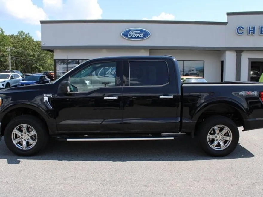 2023 Ford F-150 XLT photo 1