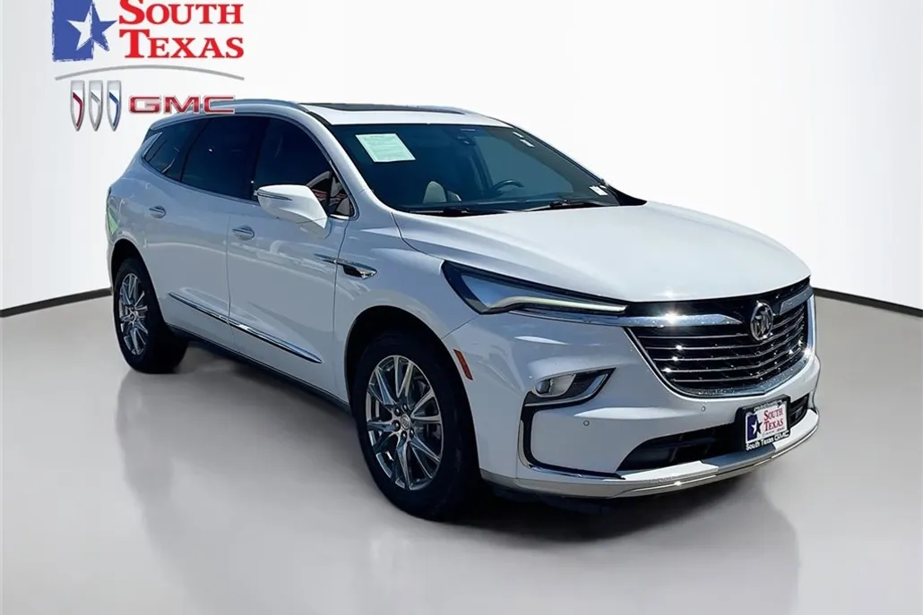 2022 Buick Enclave Premium photo 1