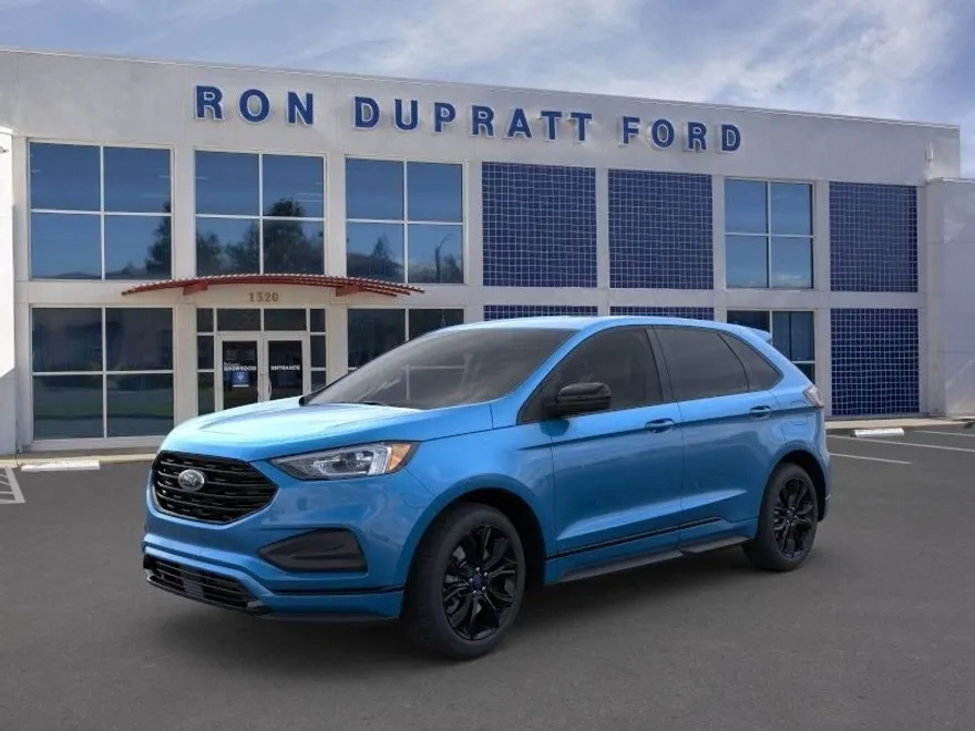 2024 Ford Edge SE photo 1