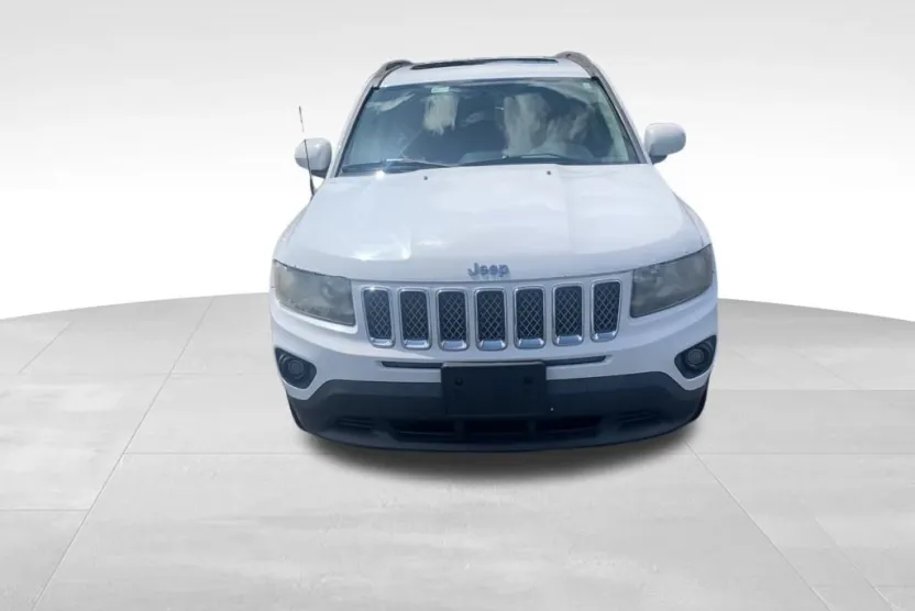 2014 Jeep Compass Latitude photo 1