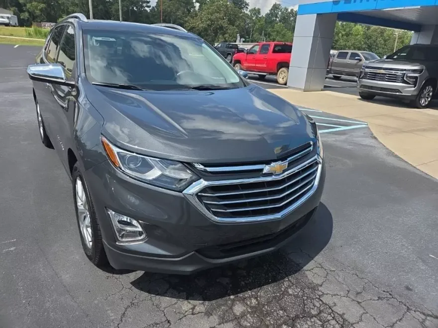 2021 Chevrolet Equinox Premier photo 1