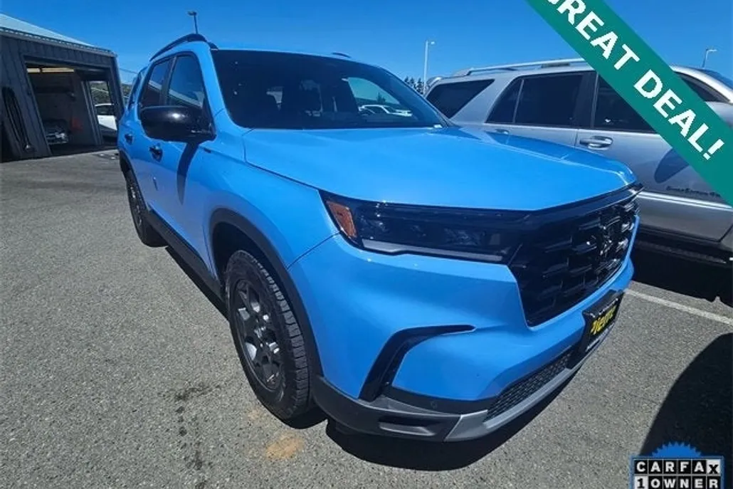 2024 Honda Pilot TrailSport photo 1