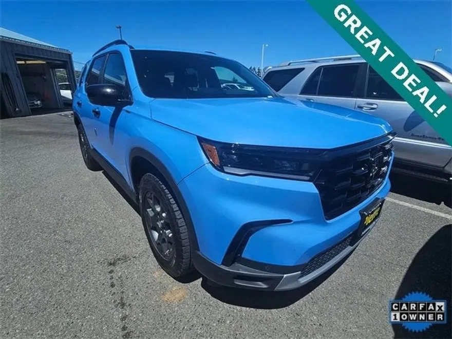 2024 Honda Pilot TrailSport photo 1