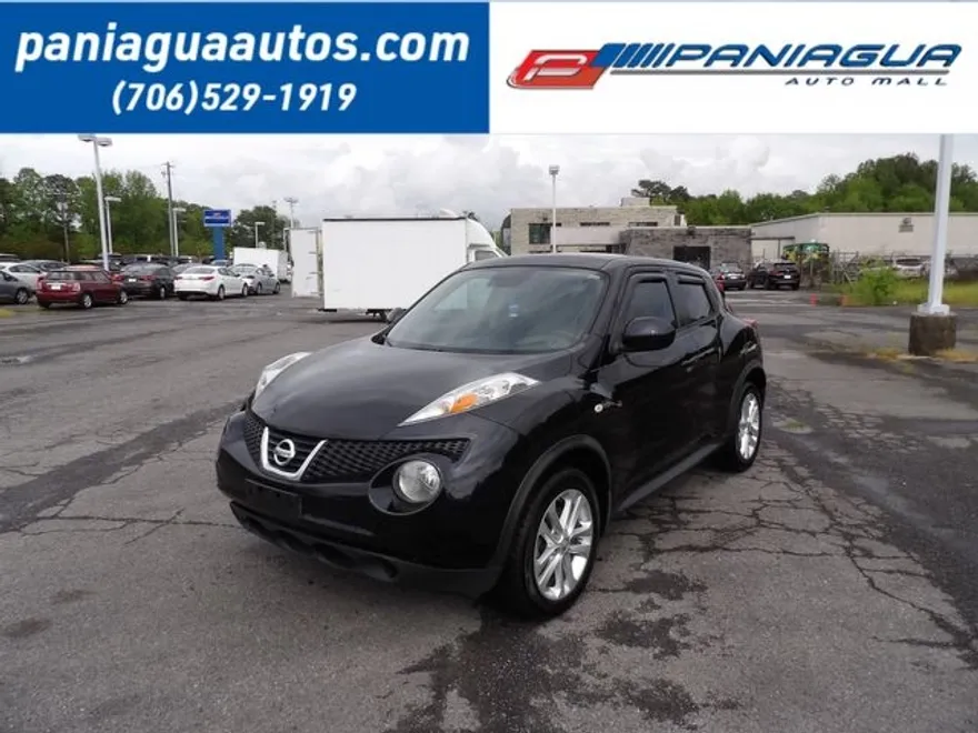 2013 Nissan Juke SV photo 1