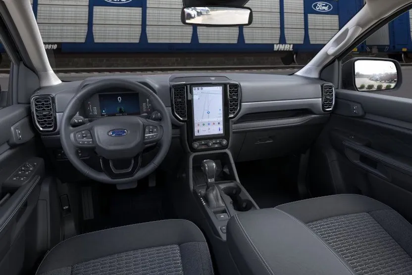 2025 Ford Ranger XLT photo 1